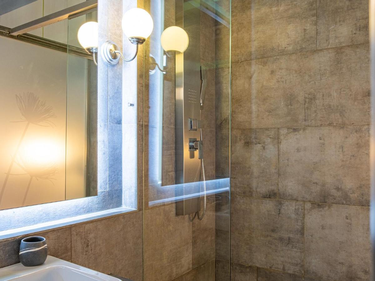 Design 4 Rooms Syracuse Eksteriør billede